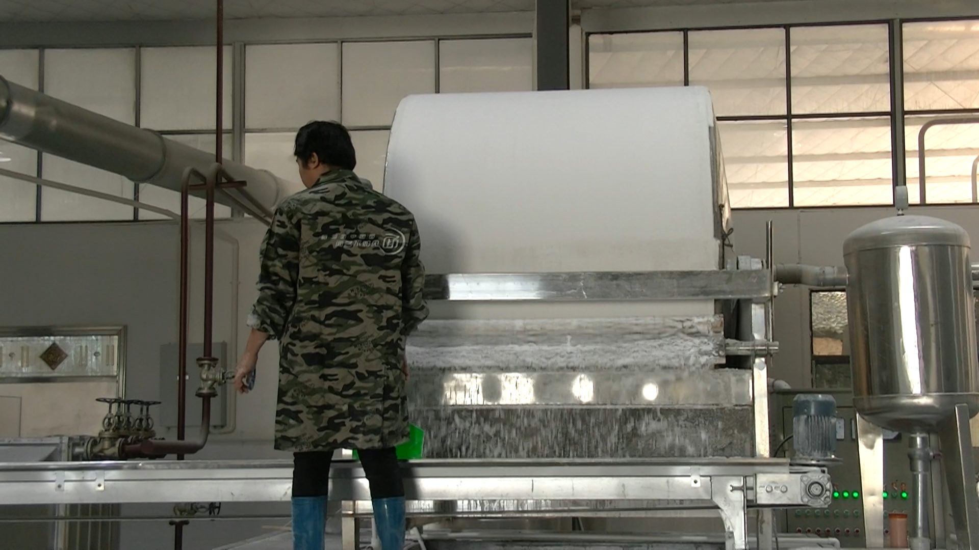 紅薯淀粉加工的生產原理及工藝介紹 紅薯淀粉加工的生產原理及工藝介紹