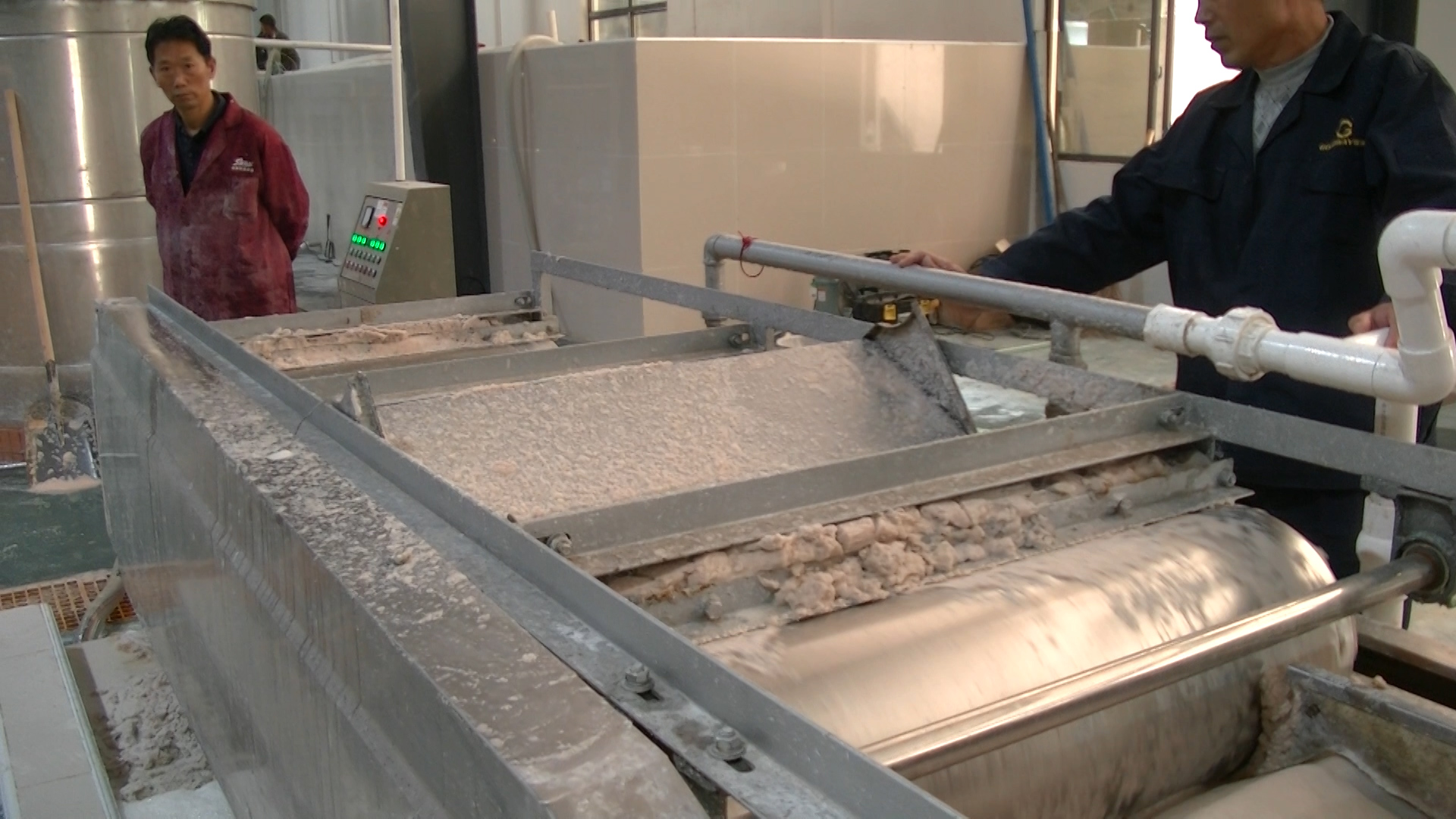 淀粉加工設備-粉碎過濾設備